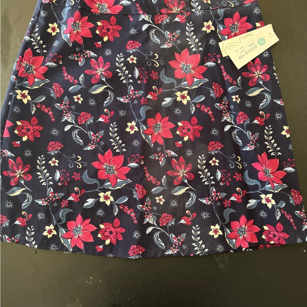 Elegant Floral A-Line Skirt in Navy and Red